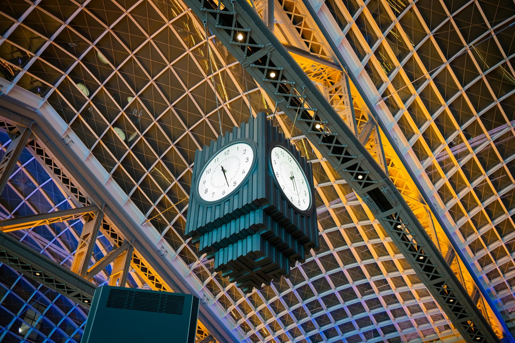 Penn Station / Moynihan Train Hall — glass roof over the new concourse